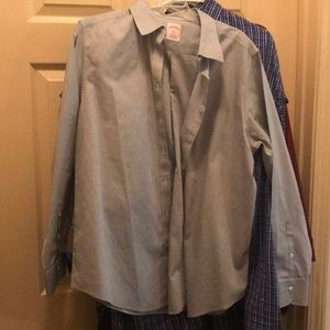 Women’s Brooks Brothers button down oxford shirt